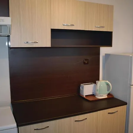 Two-bedroom Holiday In Case de vacanță *